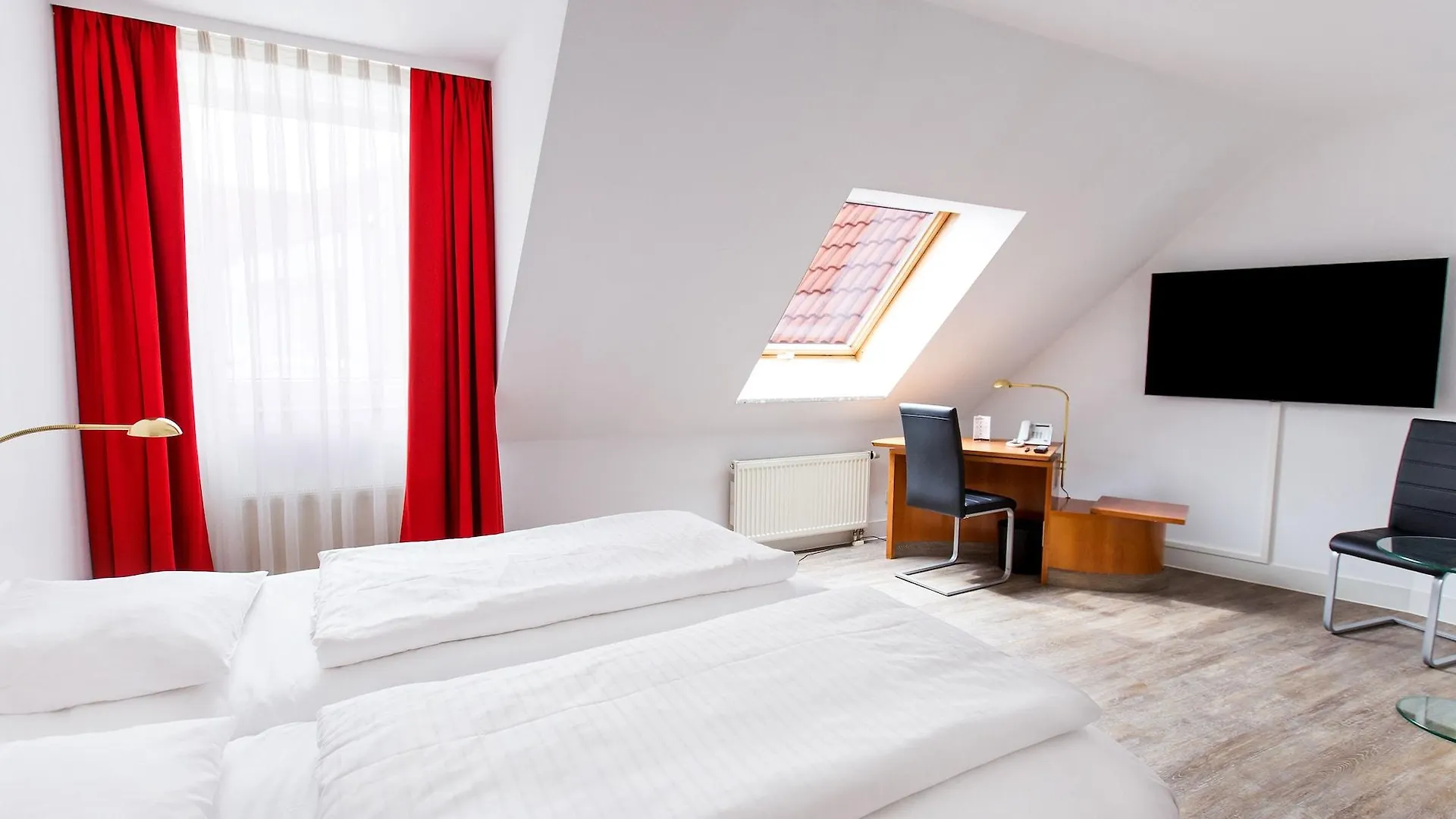 DORMERO Hotel Dresden Airport