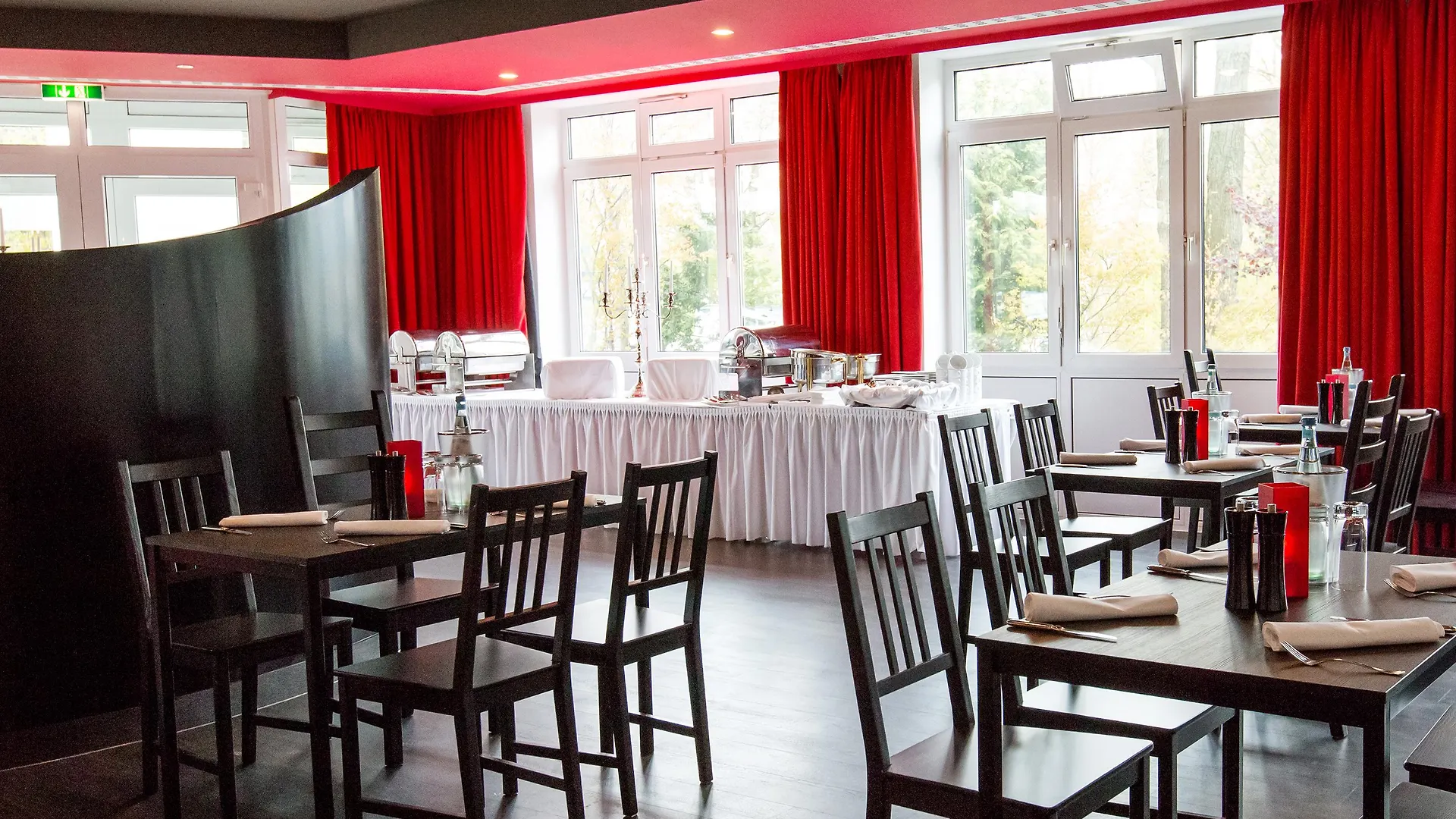 DORMERO Hotel Dresden Airport